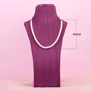 Classic single layer pearl necklace