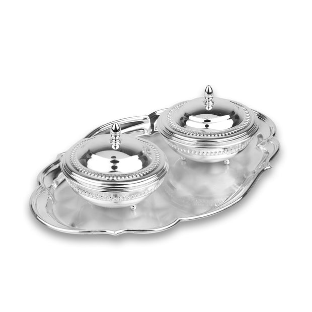 Oval tray with 2 dry fruits bowls